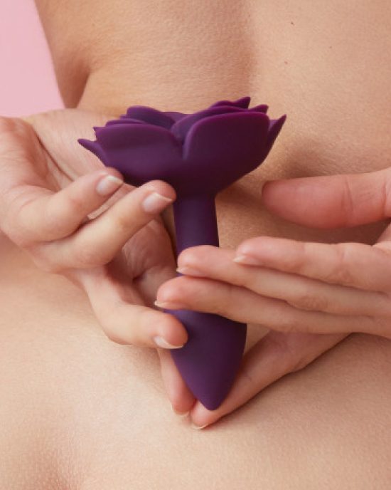 Open Roses Small Silicone Anal Plug Purple 3
